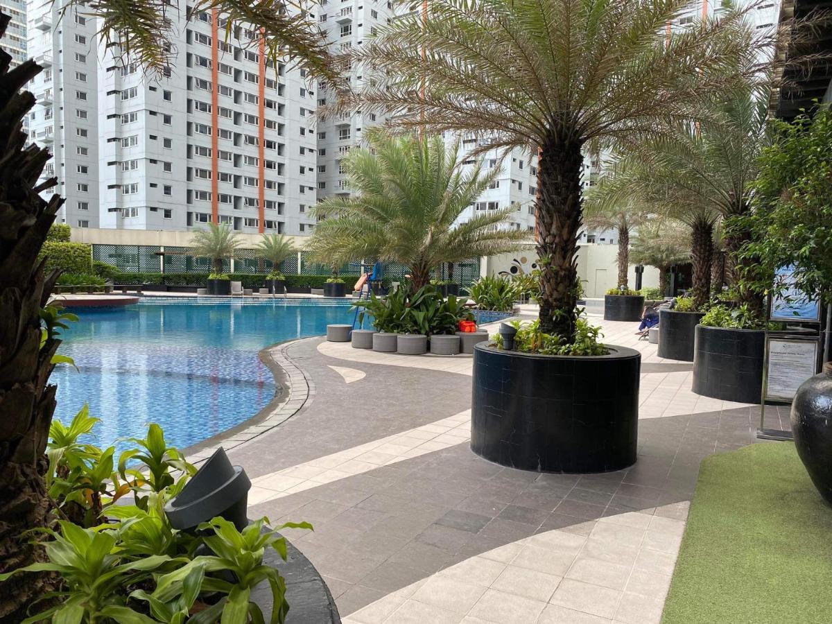 Penthouse Perfection Air Makati Apartment Manila Bagian luar foto