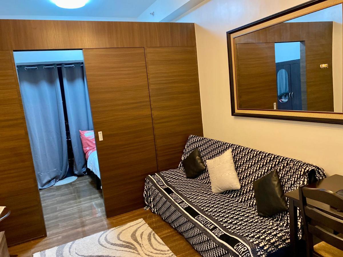 Penthouse Perfection Air Makati Apartment Manila Bagian luar foto